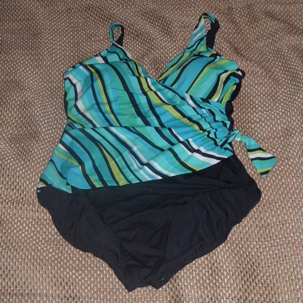 One-piece Bathing Suit - Size 18